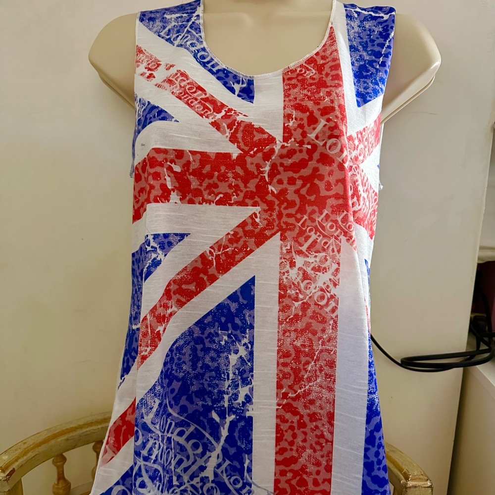 London United Kingdom Top New M/L